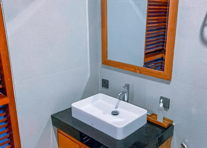 Hotel Puri Vatsalya - Private Uluwatu Jimbaran (Bali)