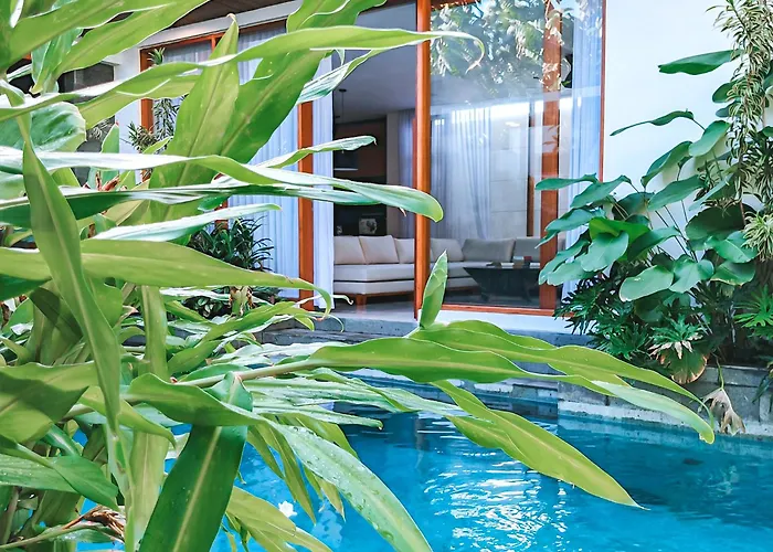 Puri Vatsalya - Private Uluwatu Jimbaran (Bali)