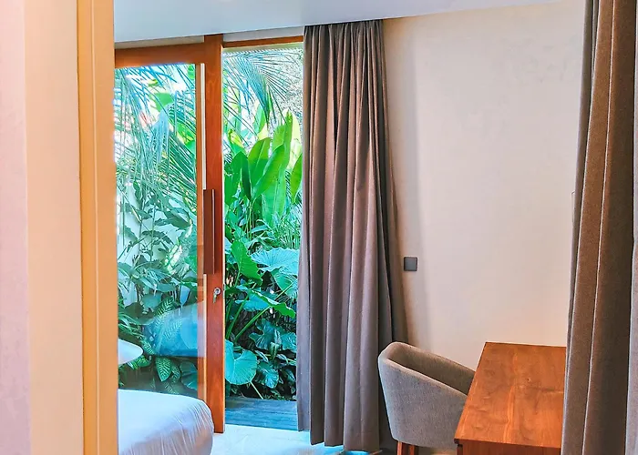 Puri Vatsalya - Private Uluwatu Hotel