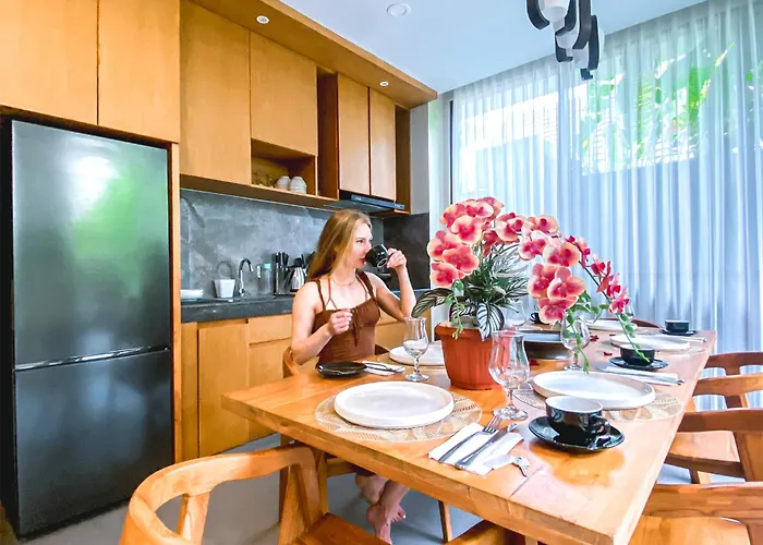 Hotel Puri Vatsalya - Private Uluwatu Jimbaran (Bali)